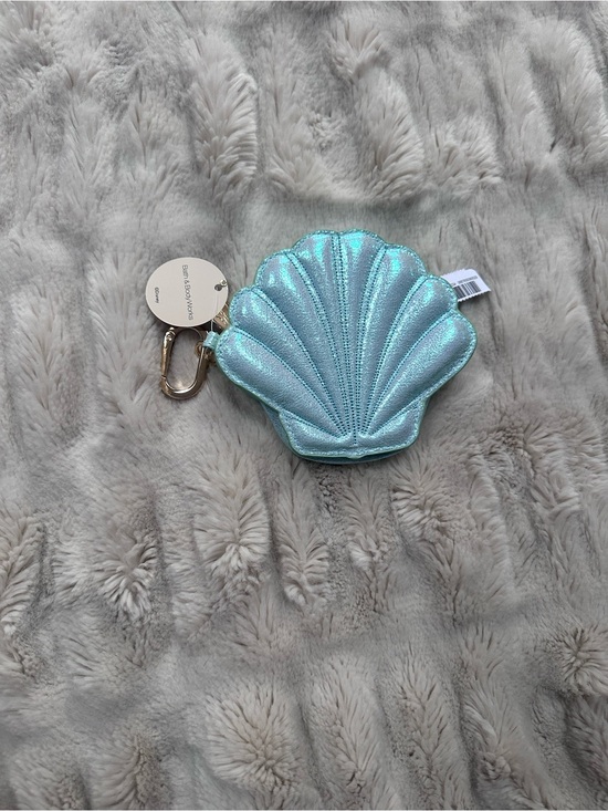 Bath & Body Works Handbags - Bath & Body Works Disney Ariel Shell Coin Purse Keychain-Iridescent Mermaid NWT